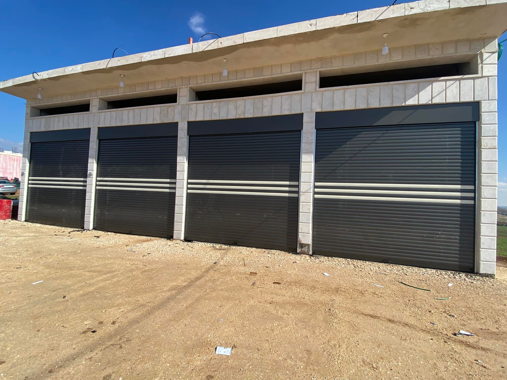 Manna b-tech Door