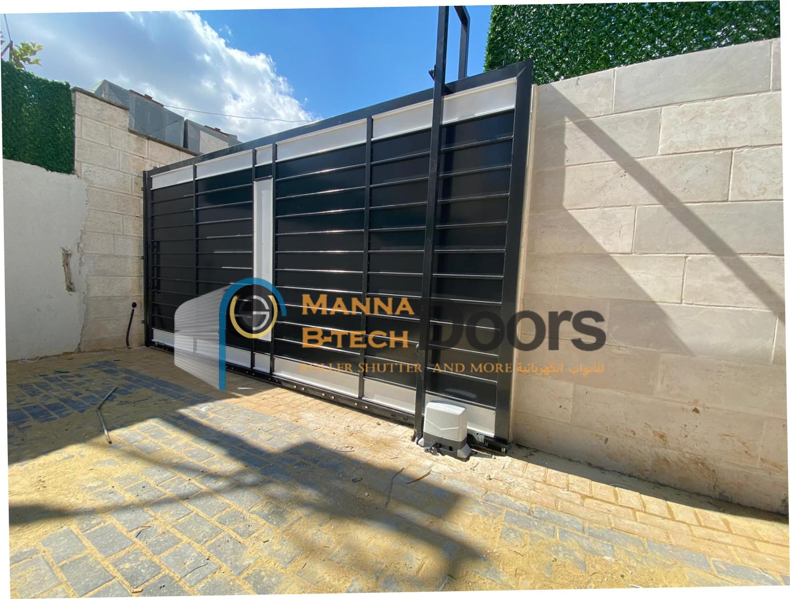 Manna b-tech Door